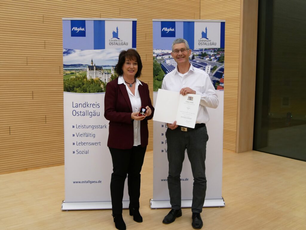 Ehrung für 40-jährige Dienstzeit von Ulrich Bauer